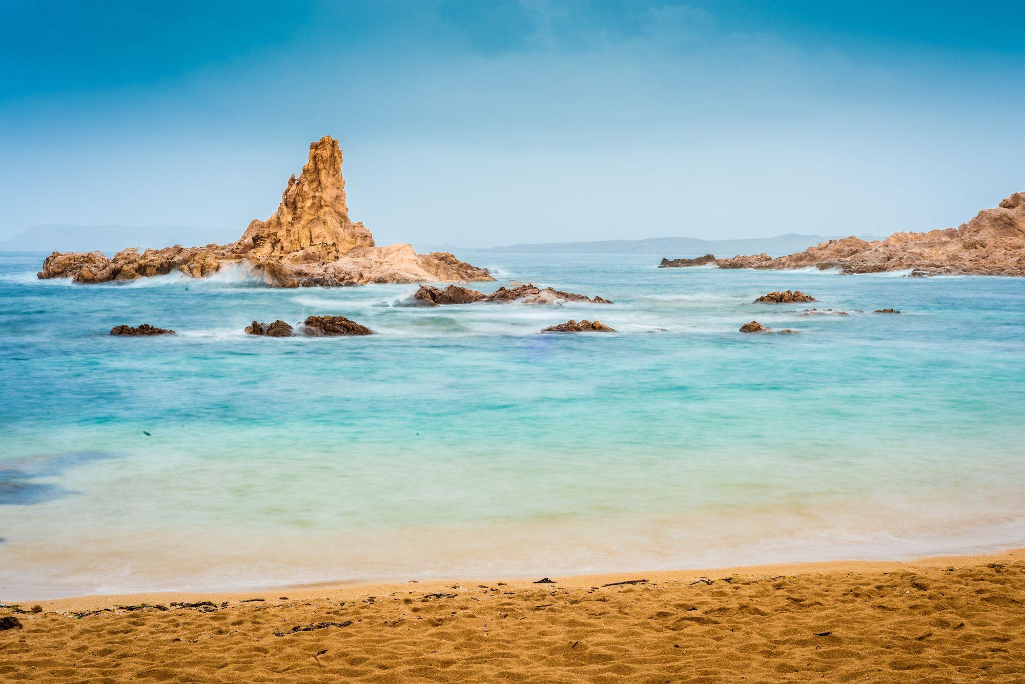Minorca, spiagge: Cala Pregonda
©Anibal Trejo/Shutterstock