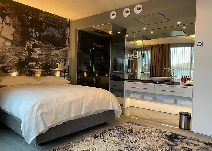 Beste Hotels rund um den Heumarkt in Köln