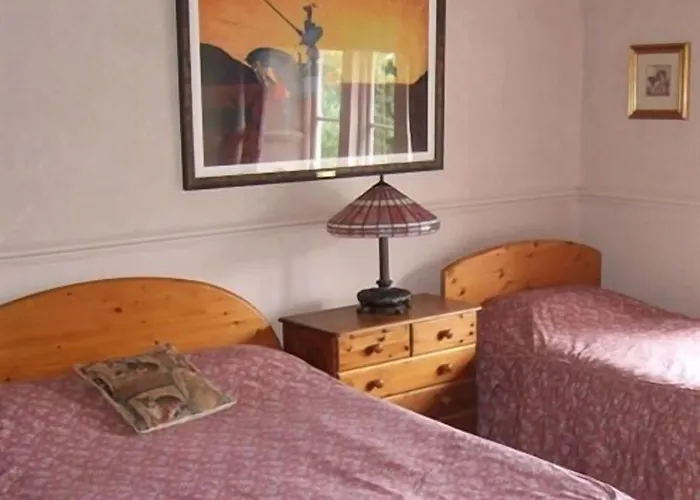 Top Hotels in New Mills Derbyshire for a Serene Stay