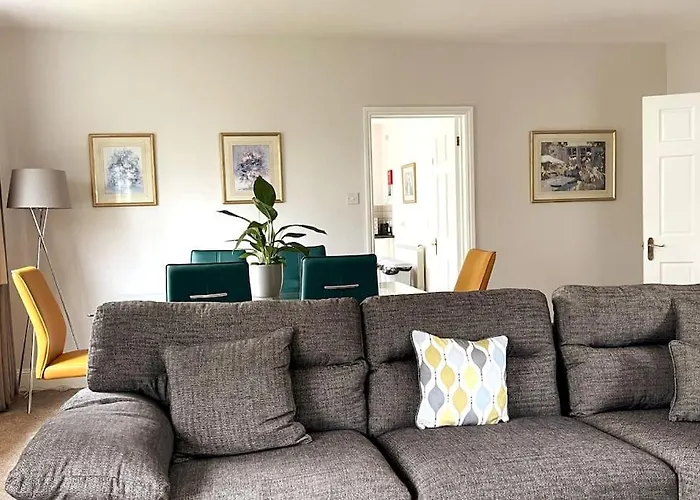 Top Hotels Near Sark for a Blissful Getaway