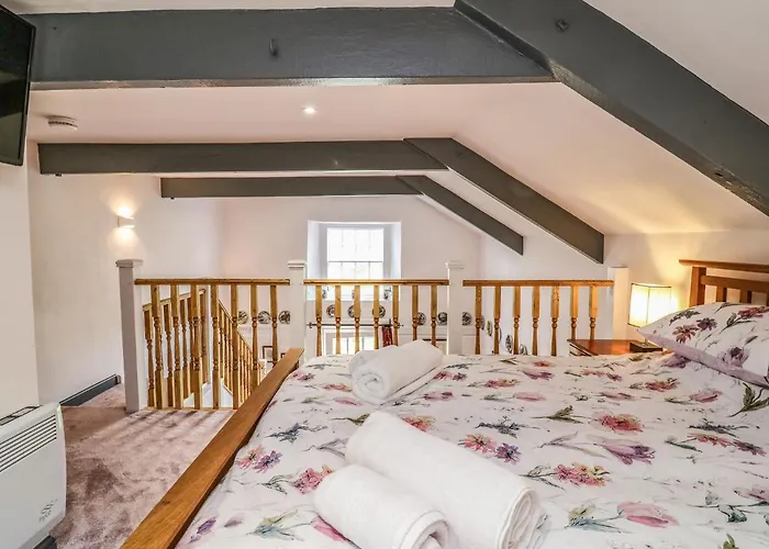 Top Stoke Gabriel Hotels for a Tranquil Escape