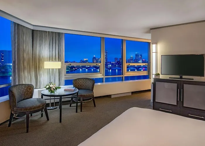 Top Cambridge Hotels in Boston's Vibrant Locale