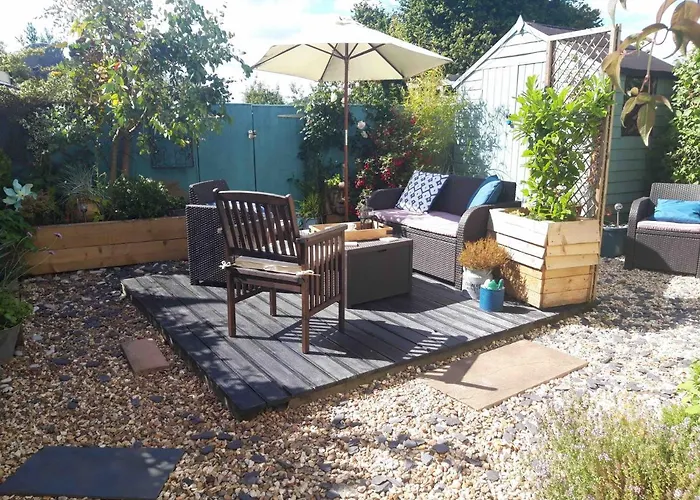 Top Hotels Near Clearwell Castle for a Magical Stay