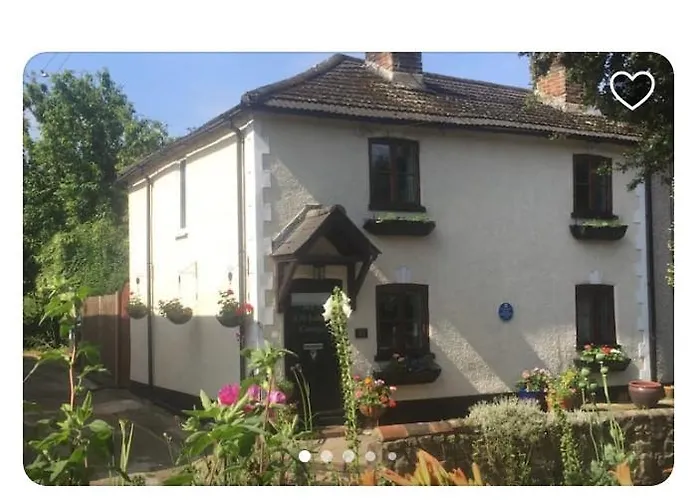 Finest Hotels on West Malling High Street