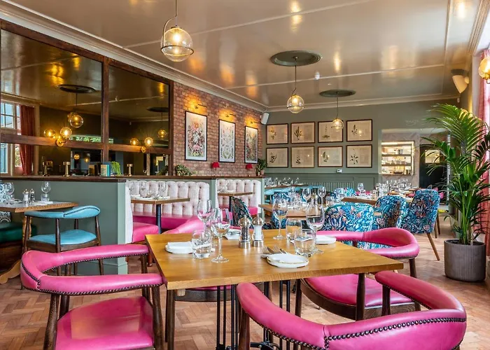 Best Hotels Near Mesmerizing Chislehurst Caves