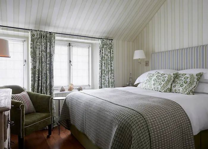 Superb Hotels in Charming Portloe