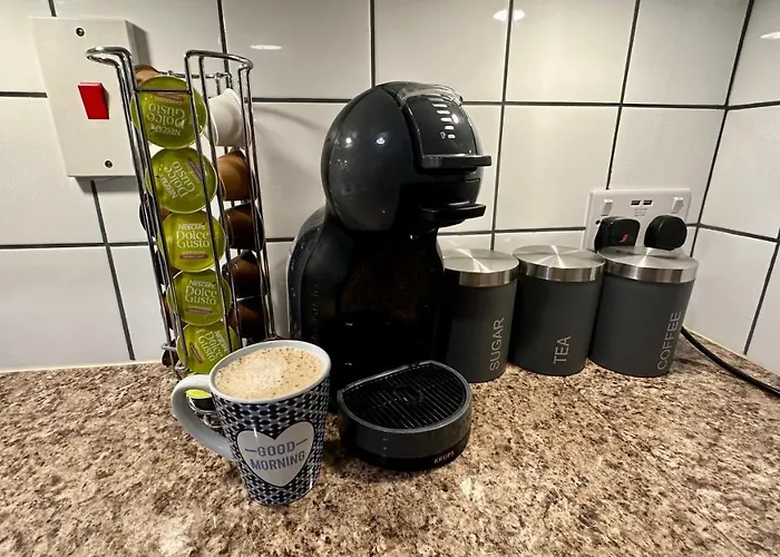 Best Hotels in Pontypool