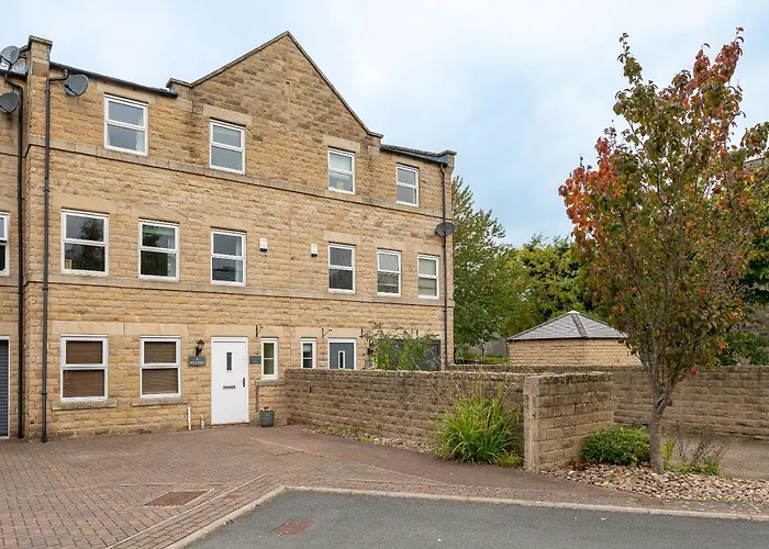 Best Hotels in Addingham for Every Traveler