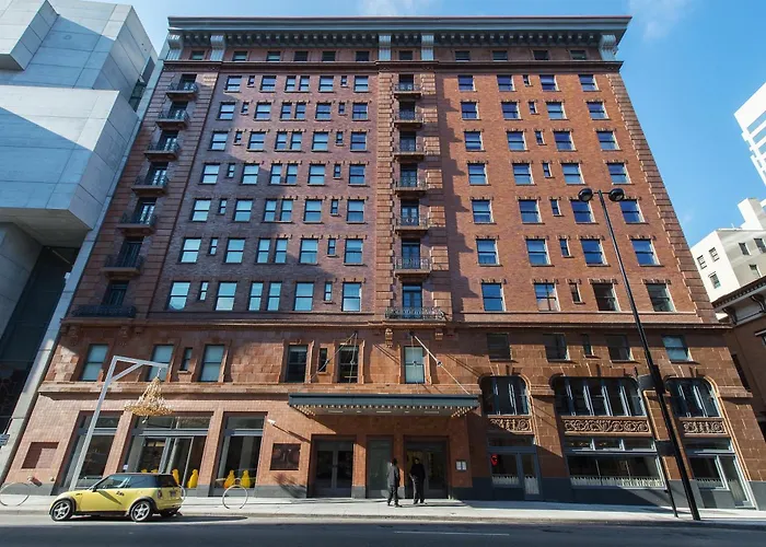 Top Accommodations in Cincinnati