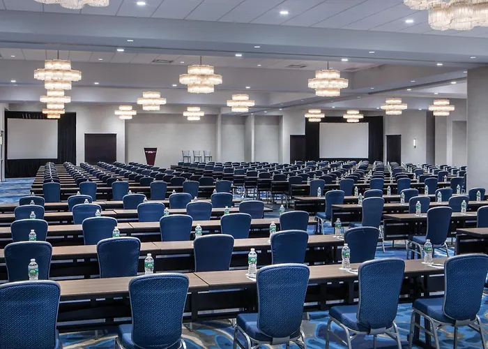 Best IHG Hotels in Boston for an Unforgettable Stay