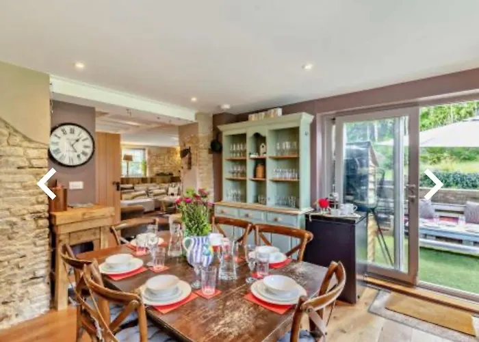 Top Hotels in the Picturesque Enstone, Oxfordshire