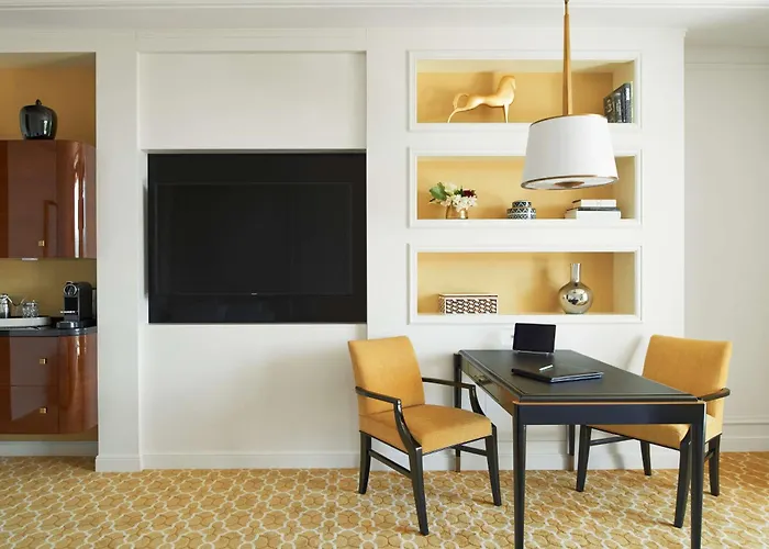 Best Luxury Hotels in Los Angeles for Unrivaled Opulence