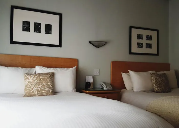 Top Art Deco Miami Beach Hotels