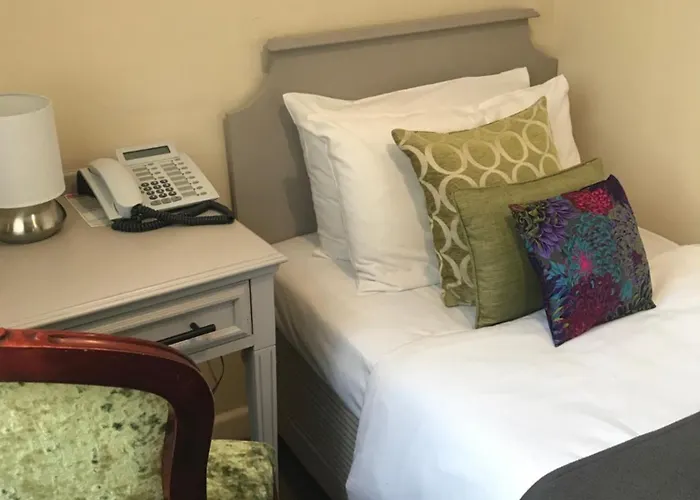 Best Hotels Near Robinson College Cambridge