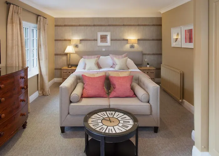 Exceptional Accommodations in Moretonhampstead, UK