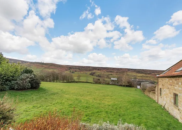 Top Hotels in Rosedale Abbey Village