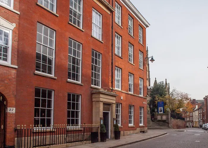 Best Hotels Near Canal Street in Nottingham