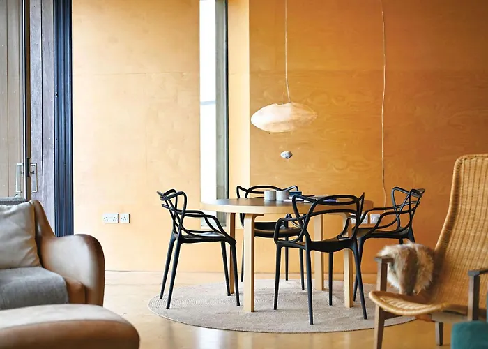Top Hotels in the Dungeness Area