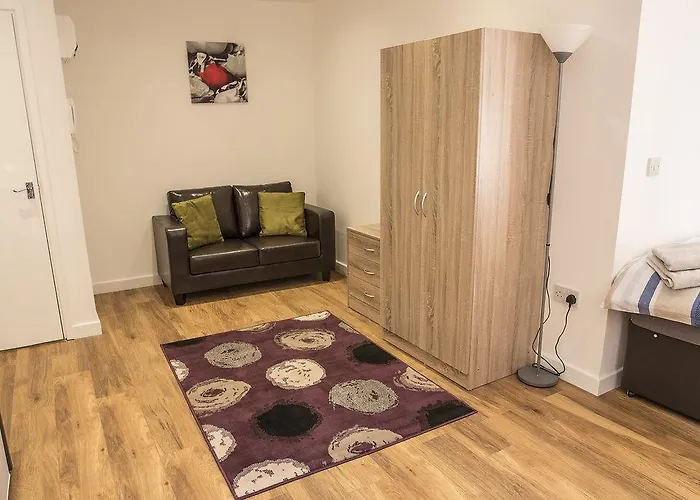 Top Hotels & Guest Houses in Dewsbury