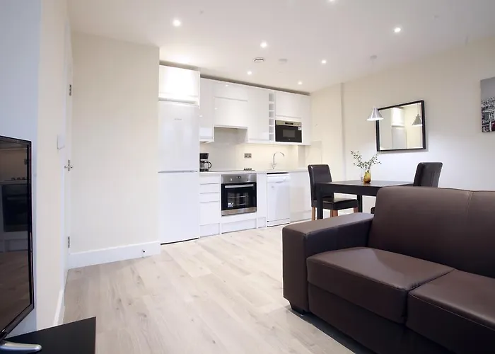 Top Hotels near the Wembley Arena