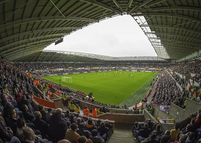 Best Hotels in Pontardawe for All Travelers