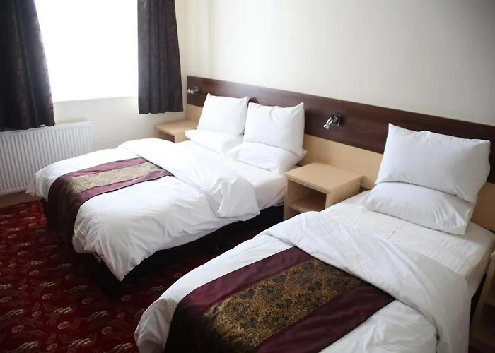 Top Hotels in Huddersfield for Every Traveller