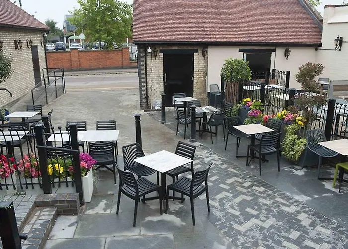 Premier Accommodations in Biggleswade's Heart