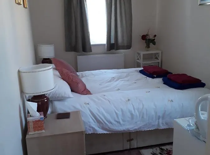 Top Hotels in Sawbridgeworth, United Kingdom