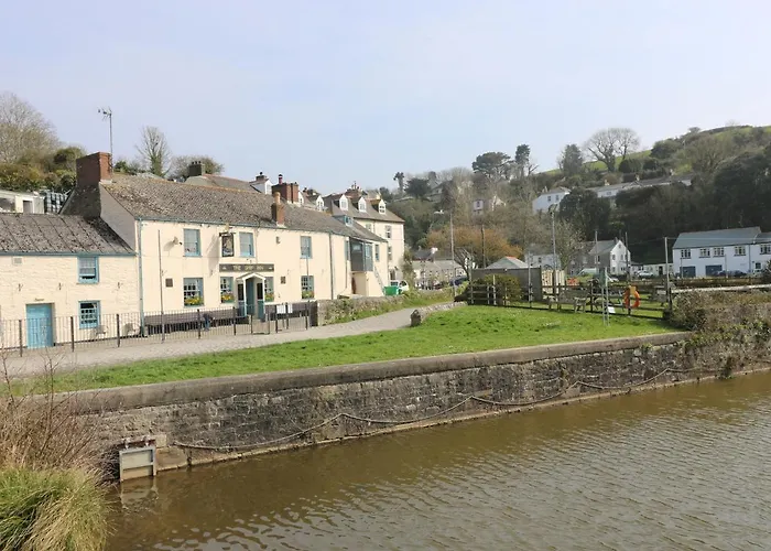 Top-Notch Pentewan Hotels for Your Cornwall Getaway