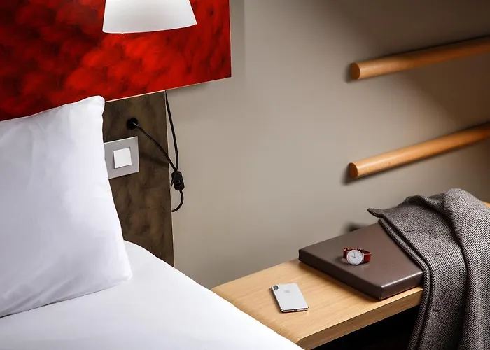 Top Affordable Hotels in Northampton Town Centre