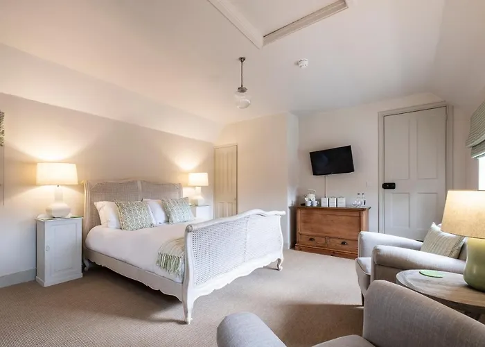 Top Dunwich Hotels and Guest Houses