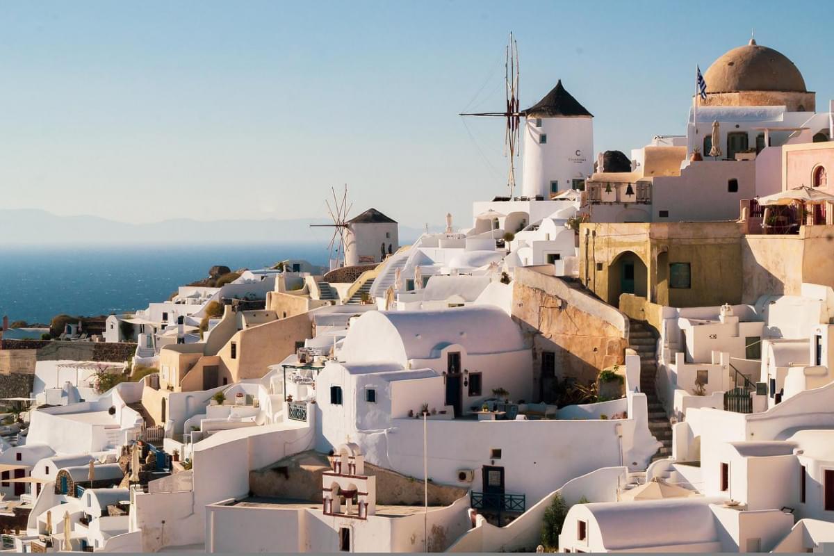 Santorini Itinerary in 3 days